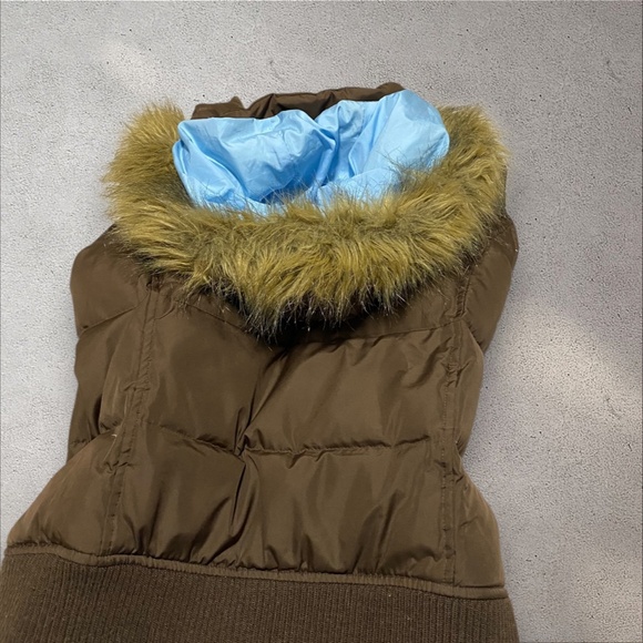 Aeropostale Brown Fur Hooded Puffer Vest - Picture 3 of 5